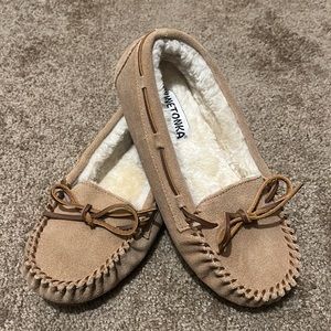 Brand new Minnetonka moccasins